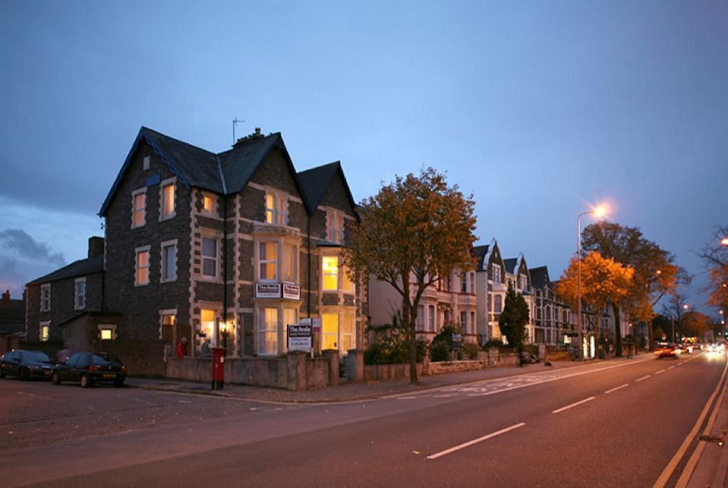 The Avala Guesthouse Cardiff Eksteriør billede